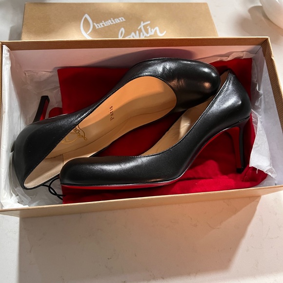 Christian Louboutin simple pump - Picture 3 of 11